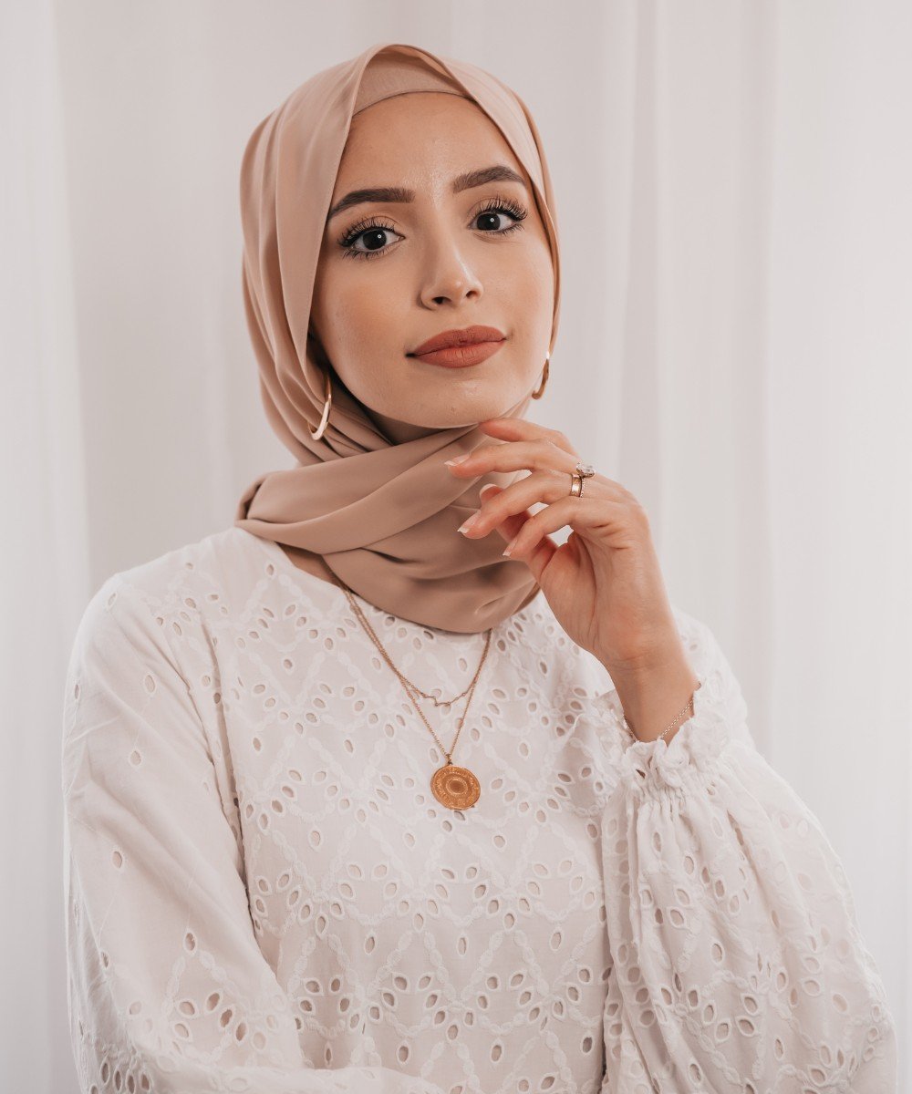 plain-hijab4/8