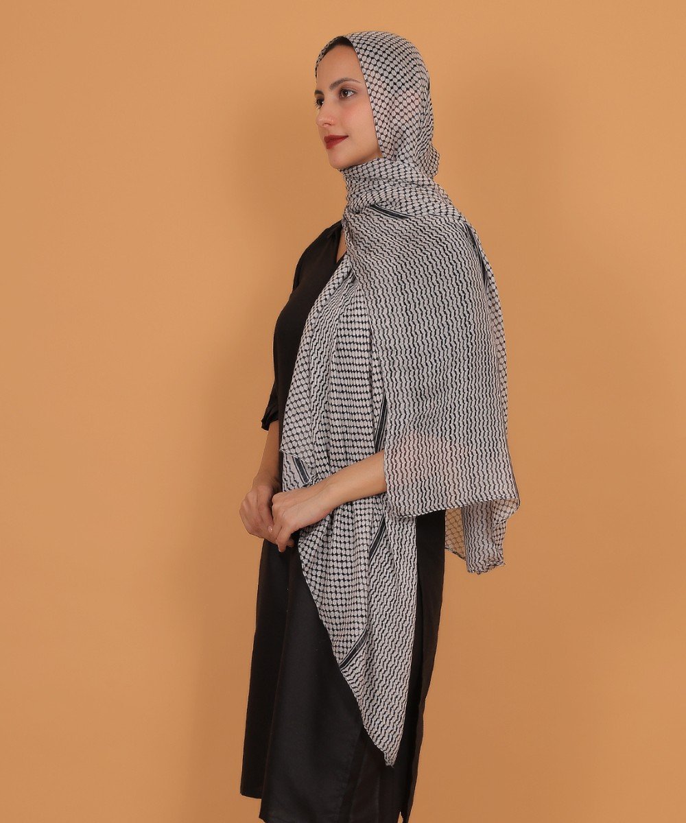 printed-hijab4/8